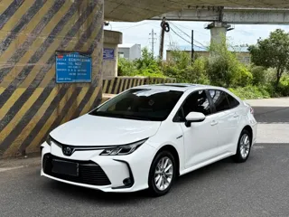 Toyota Corolla 2023 купить из Китая, цена 1 614 000 ₽ — Suifenhe Auto