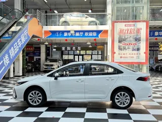Toyota Corolla 2023 купить из Китая, цена 1 451 000 ₽ — Suifenhe Auto