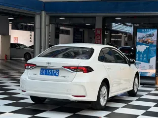 Toyota Corolla 2023 купить из Китая, цена 1 451 000 ₽ — Suifenhe Auto