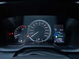 Toyota Corolla 2023 купить из Китая, цена 1 464 000 ₽ — Suifenhe Auto