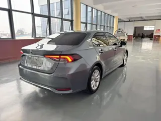 Toyota Corolla 2023 купить из Китая, цена 1 708 000 ₽ — Suifenhe Auto