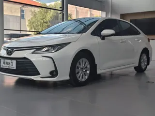 Toyota Corolla 2023 купить из Китая, цена 1 526 000 ₽ — Suifenhe Auto