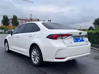 Toyota Corolla 2021 купить из Китая, цена 1 673 000 ₽ — Suifenhe Auto