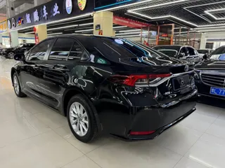 Toyota Corolla 2023 купить из Китая, цена 1 760 000 ₽ — Suifenhe Auto