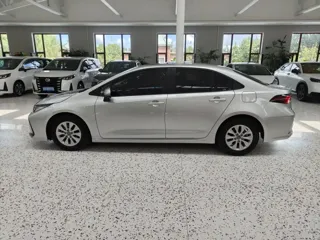 Toyota Corolla 2023 купить из Китая, цена 1 604 000 ₽ — Suifenhe Auto
