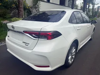 Toyota Corolla 2022 купить из Китая, цена 1 504 000 ₽ — Suifenhe Auto