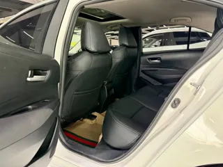 Toyota Corolla 2023 купить из Китая, цена 1 543 000 ₽ — Suifenhe Auto