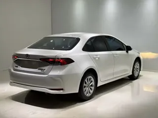 Toyota Corolla 2022 купить из Китая, цена 1 642 000 ₽ — Suifenhe Auto