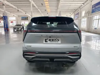 Geely Boyue L 2024 купить из Китая, цена 2 692 000 ₽ — Suifenhe Auto