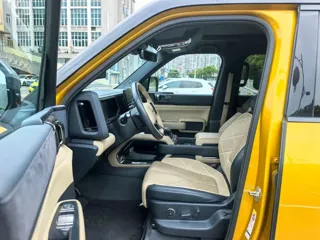 Fangchengbao Bao 5 2024 купить из Китая, цена 6 240 000 ₽ — Suifenhe Auto