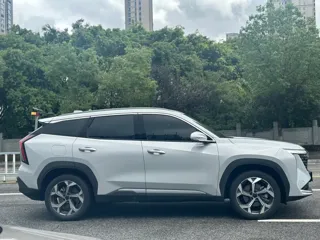 Geely Boyue L 2024 купить из Китая, цена 2 772 000 ₽ — Suifenhe Auto