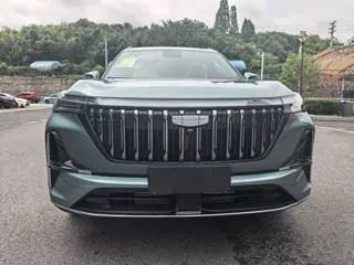 Geely Boyue L 2026 купить из Китая, цена 3 003 000 ₽ — Suifenhe Auto