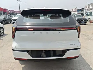 Geely Boyue L 2026 купить из Китая, цена 3 151 000 ₽ — Suifenhe Auto