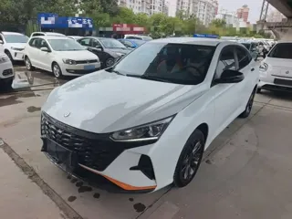 Dongfeng Aeolus Yixuan 2022 купить из Китая, цена 1 006 000 ₽ — Suifenhe Auto