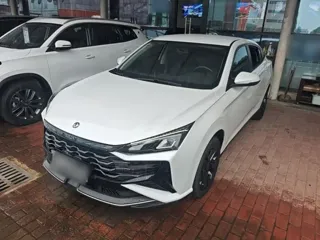 Dongfeng Aeolus Yixuan 2025