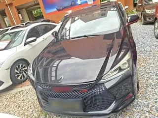 Dongfeng Aeolus Yixuan 2022 купить из Китая, цена 990 000 ₽ — Suifenhe Auto