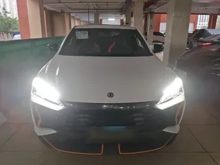 Dongfeng Aeolus Yixuan 2025 купить из Китая, цена 2 353 000 ₽ — Suifenhe Auto