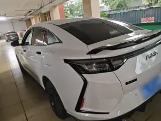 Dongfeng Aeolus Yixuan 2025 купить из Китая, цена 2 353 000 ₽ — Suifenhe Auto