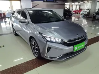 Dongfeng Aeolus Yixuan 2021 купить из Китая, цена 1 247 000 ₽ — Suifenhe Auto