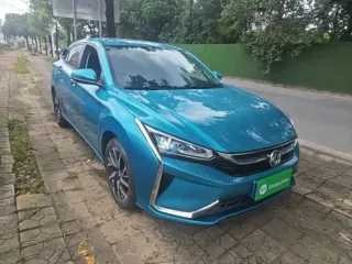 Dongfeng Aeolus Yixuan 2020 купить из Китая, цена 1 124 000 ₽ — Suifenhe Auto