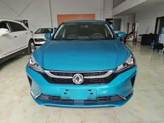 Dongfeng Aeolus Yixuan 2019 купить из Китая, цена 1 108 000 ₽ — Suifenhe Auto