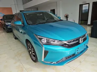 Dongfeng Aeolus Yixuan 2019 купить из Китая, цена 1 108 000 ₽ — Suifenhe Auto