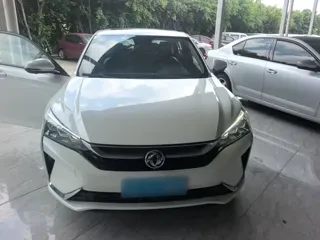Dongfeng Aeolus Yixuan 2020 купить из Китая, цена 1 122 000 ₽ — Suifenhe Auto