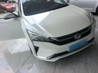 Dongfeng Aeolus Yixuan 2020 купить из Китая, цена 1 122 000 ₽ — Suifenhe Auto