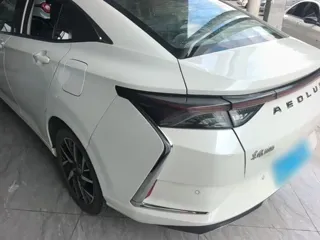 Dongfeng Aeolus Yixuan 2020 купить из Китая, цена 1 122 000 ₽ — Suifenhe Auto