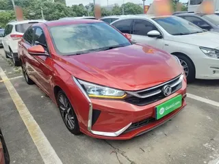 Dongfeng Aeolus Yixuan 2020 купить из Китая, цена 1 085 000 ₽ — Suifenhe Auto