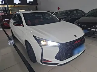 Dongfeng Aeolus Yixuan 2021 купить из Китая, цена 1 233 000 ₽ — Suifenhe Auto