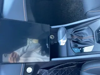 Dongfeng Aeolus Yixuan 2024 купить из Китая, цена 1 258 000 ₽ — Suifenhe Auto
