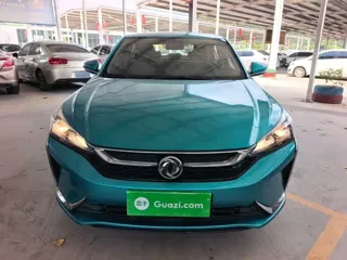Dongfeng Aeolus Yixuan 2019 купить из Китая, цена 1 139 000 ₽ — Suifenhe Auto