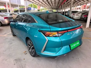 Dongfeng Aeolus Yixuan 2019 купить из Китая, цена 1 139 000 ₽ — Suifenhe Auto