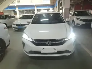 Dongfeng Aeolus Yixuan 2020 купить из Китая, цена 1 133 000 ₽ — Suifenhe Auto