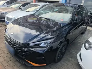 Dongfeng Aeolus Yixuan 2023 купить из Китая, цена 1 091 000 ₽ — Suifenhe Auto