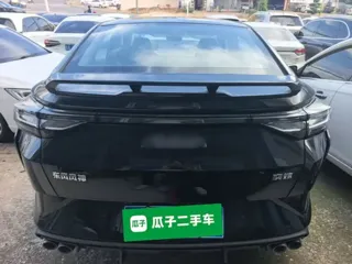 Dongfeng Aeolus Yixuan 2023 купить из Китая, цена 1 091 000 ₽ — Suifenhe Auto