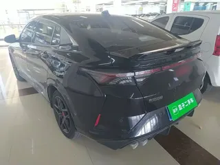 Dongfeng Aeolus Yixuan 2022 купить из Китая, цена 1 066 000 ₽ — Suifenhe Auto
