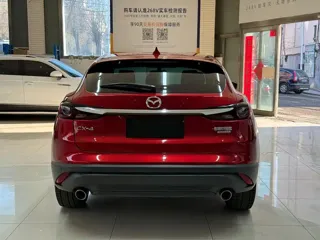 Mazda CX-4 2023 купить из Китая, цена 2 362 000 ₽ — Suifenhe Auto
