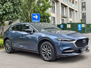 Mazda CX-4 2021 купить из Китая, цена 2 100 000 ₽ — Suifenhe Auto
