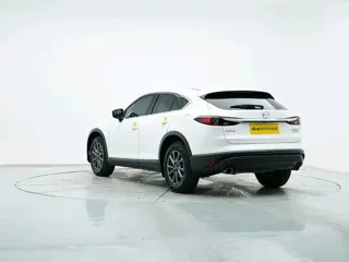 Mazda CX-4 2023 купить из Китая, цена 1 808 000 ₽ — Suifenhe Auto