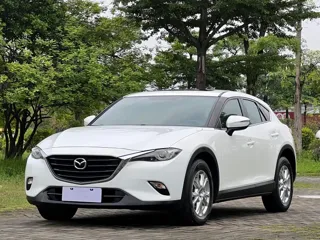 Mazda CX-4 2018 купить из Китая, цена 1 878 000 ₽ — Suifenhe Auto