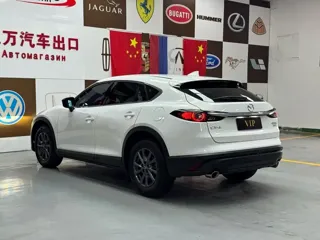 Mazda CX-4 2023 купить из Китая, цена 2 388 000 ₽ — Suifenhe Auto