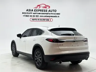 Mazda CX-4 2023 купить из Китая, цена 2 195 000 ₽ — Suifenhe Auto