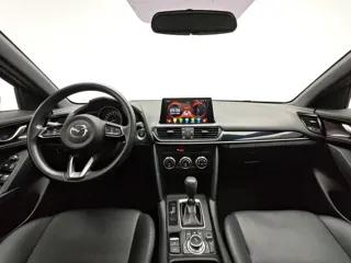 Mazda CX-4 2022 купить из Китая, цена 1 689 000 ₽ — Suifenhe Auto