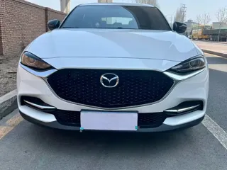 Mazda CX-4 2020 купить из Китая, цена 2 113 000 ₽ — Suifenhe Auto