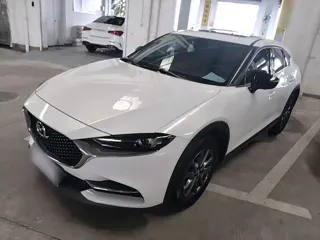 Mazda CX-4 2021 купить из Китая, цена 2 205 000 ₽ — Suifenhe Auto