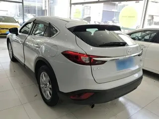 Mazda CX-4 2018 купить из Китая, цена 1 872 000 ₽ — Suifenhe Auto