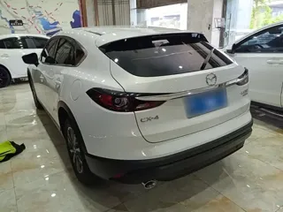 Mazda CX-4 2020 купить из Китая, цена 2 170 000 ₽ — Suifenhe Auto