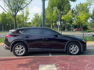Mazda CX-4 2018 купить из Китая, цена 1 917 000 ₽ — Suifenhe Auto